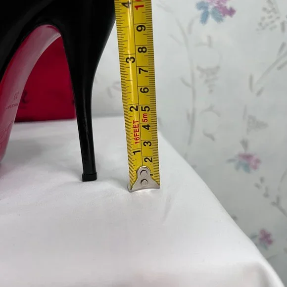 Christian Louboutin Feticha Pumps - Picture 9 of 13